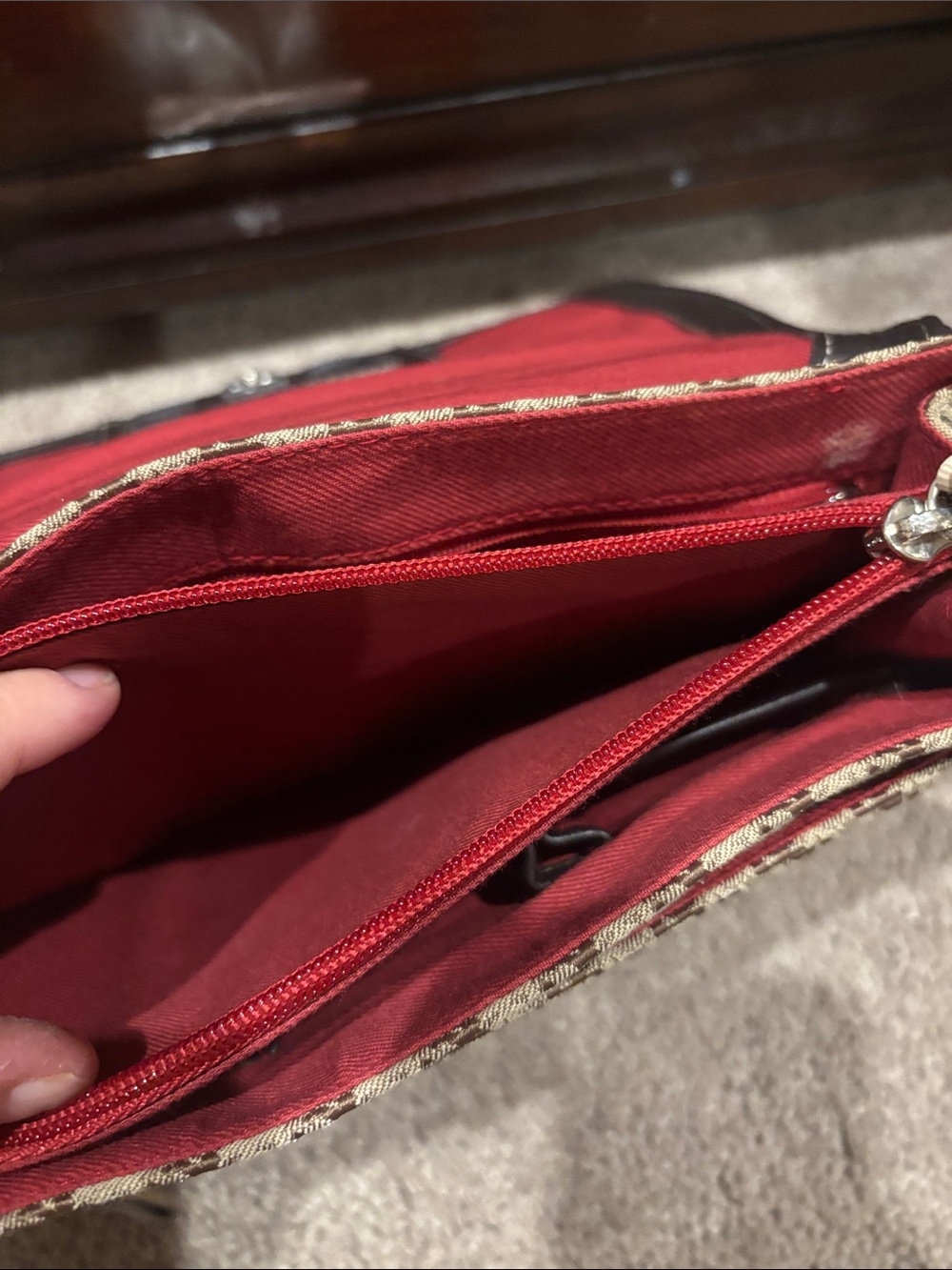 Vintage Liz Claiborne Monogram Shoulder Bag 90s Tan Brown Leather Red Purse Y2K - Picture 7 of 10